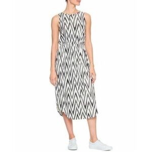 Chevron Patterned Black and White Dress